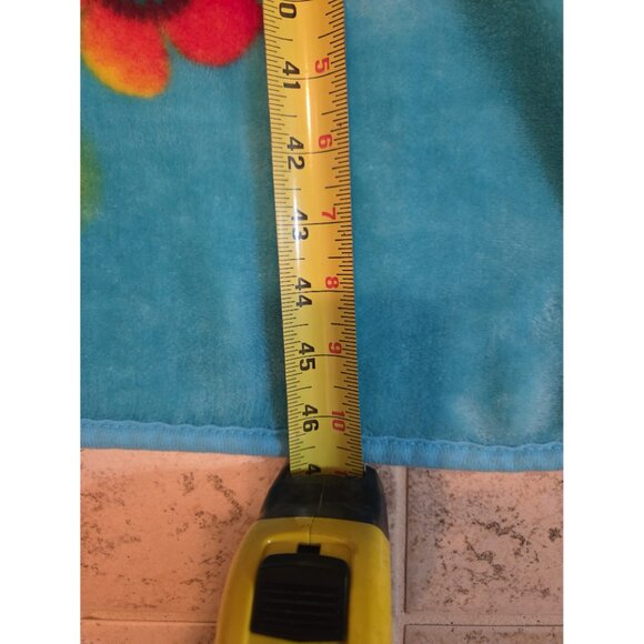 Trolls Be True Fleece Blanket - Picture 3 of 5